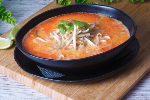 Vega Laksa leves extra zöldségekkel