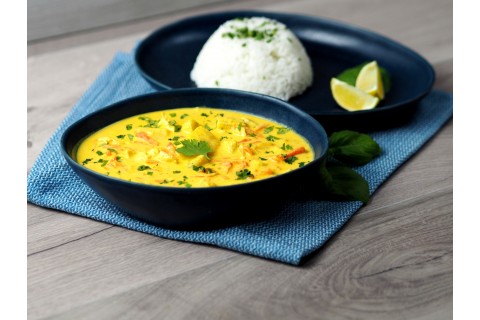Kókusztejes sárga curry (enyhén csípős)